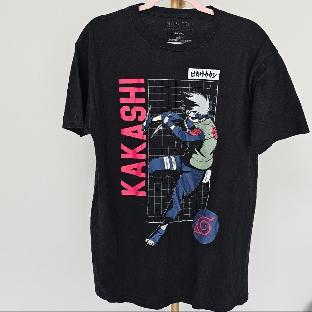Vintage Y2K Naruto Kakashi Graphic Tee size Large circa‎ 2002